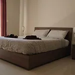 Village Core Located 2bedroom - Close To St Julians And Valletta Апартаменты Слима