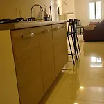 Village Core Located 2bedroom - Close To St Julians And Valletta * Слима