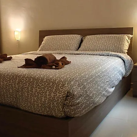 Village Core Located 2bedroom - Close To St Julians And Valletta *